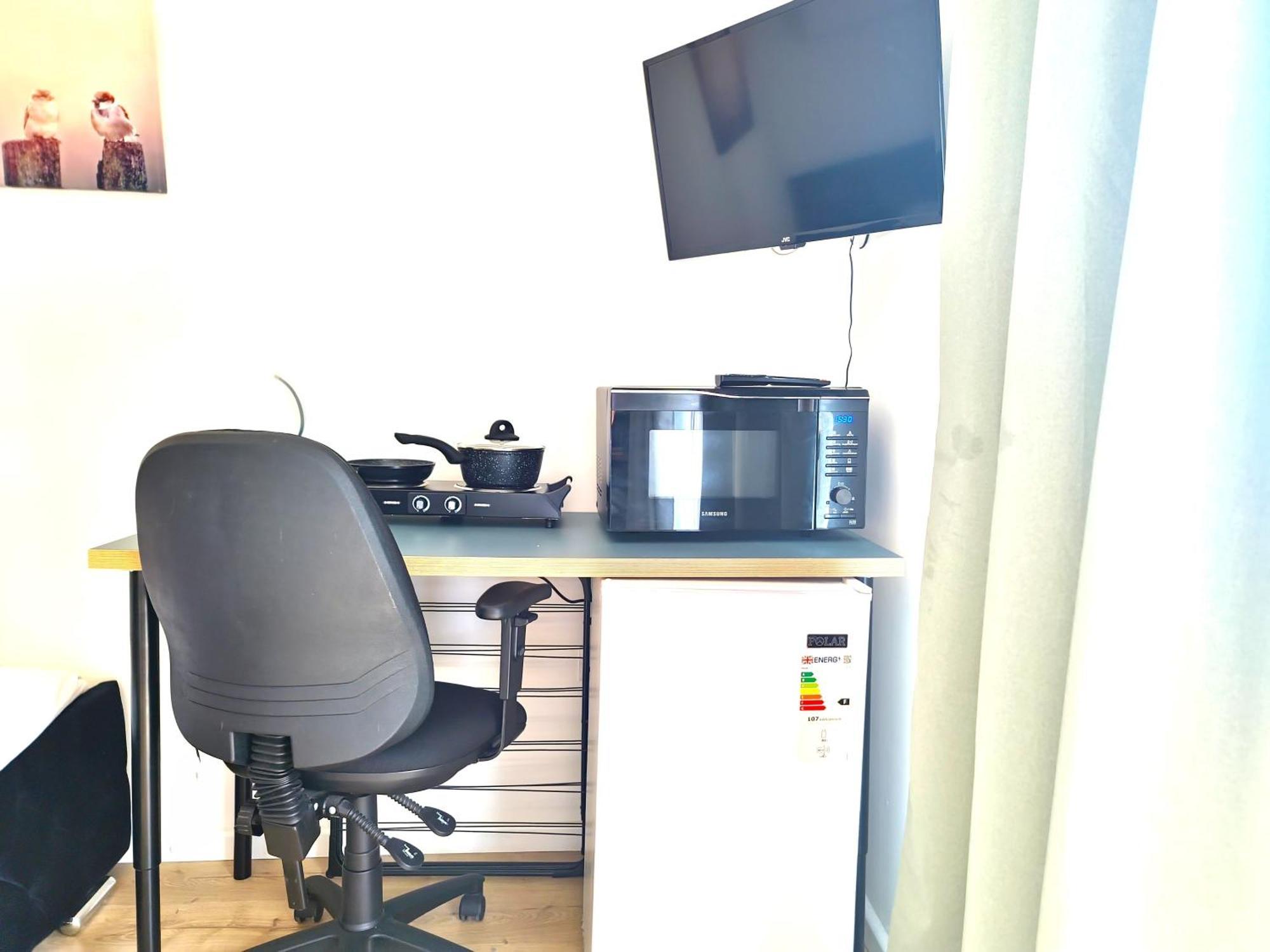 Open Plan Studio With Garden Milton  Bagian luar foto